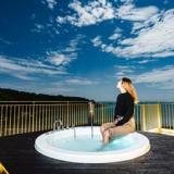 Hundred Days Hotel