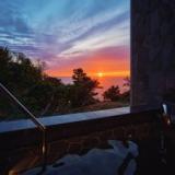 知床夕陽のあたる家 ONSEN HOSTEL