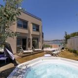 BEACHEND VILLA BLU