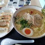 ゆにろーず大阪トラックステーション店